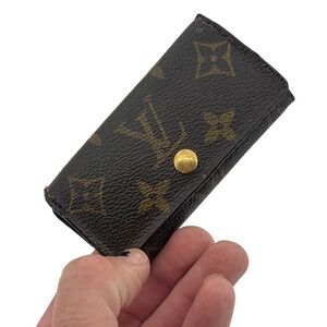 Louis Vuitton 4 Key Holder Monogram Canvas Brown Gold TH0022 refurbished